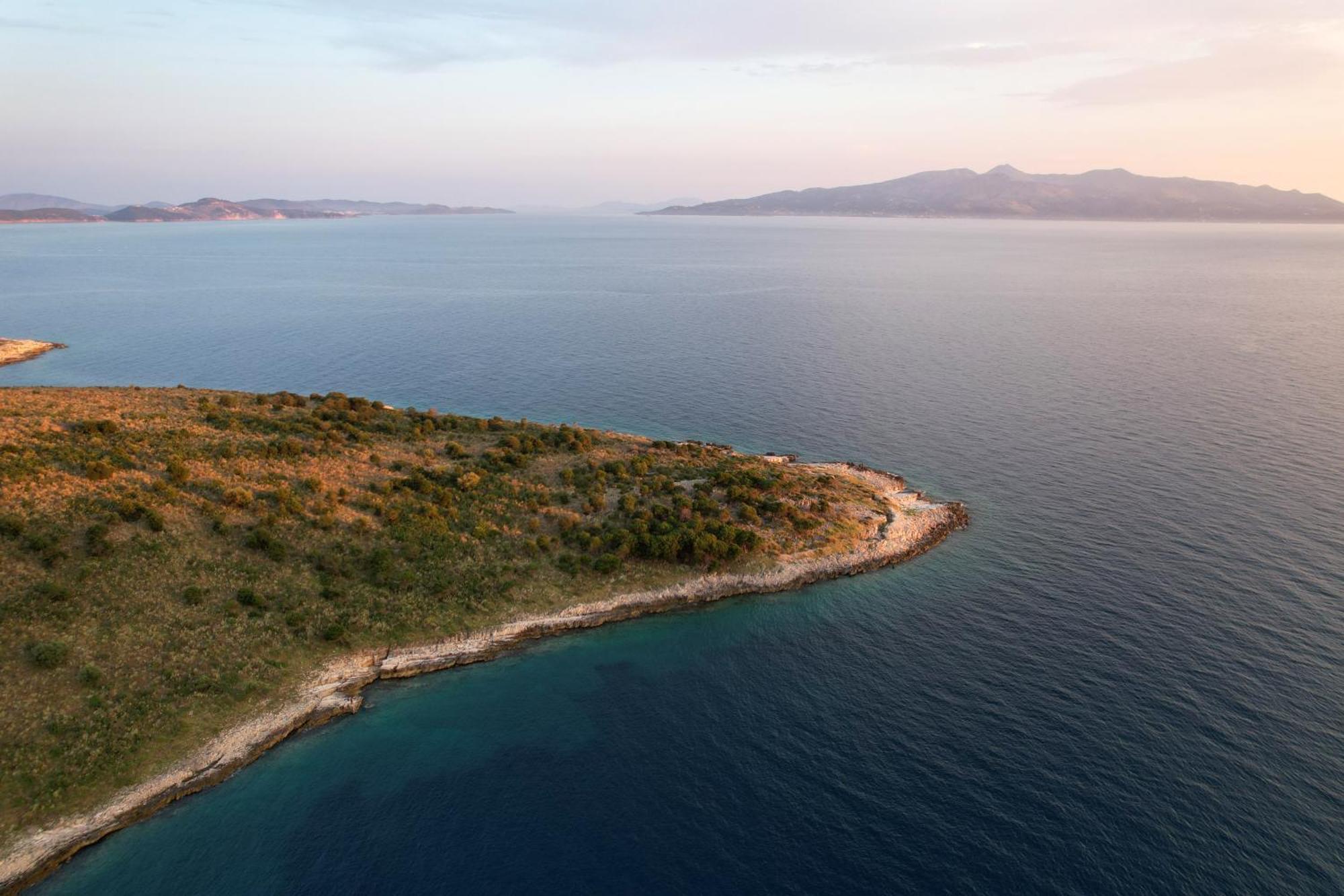 Nili Deluxe Otel Saranda Dış mekan fotoğraf