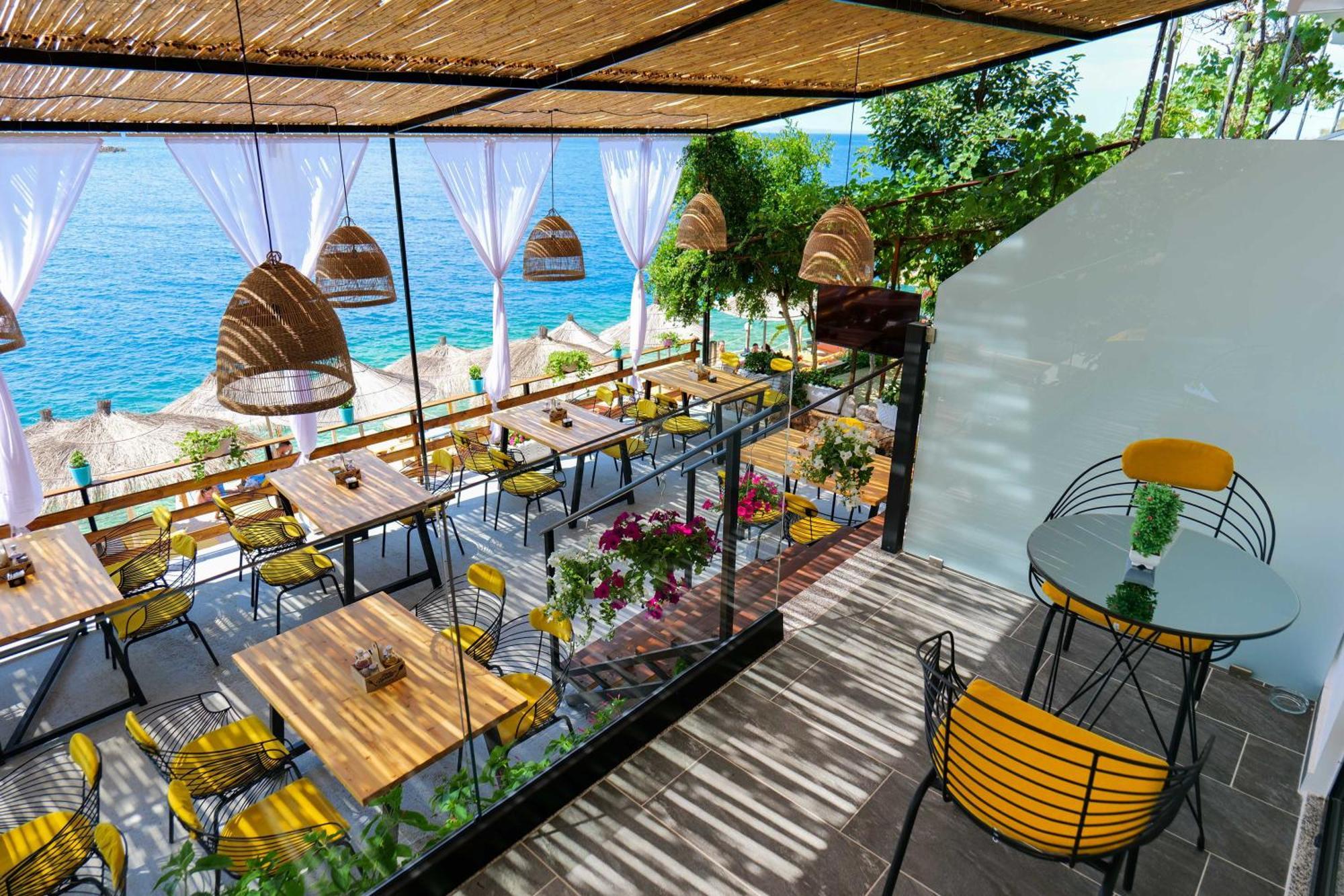 Nili Deluxe Otel Saranda Dış mekan fotoğraf